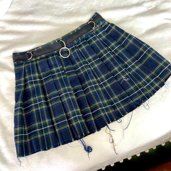 Current Mood Dresses & Skirts - Current Mood Plaid Pleated Skirt